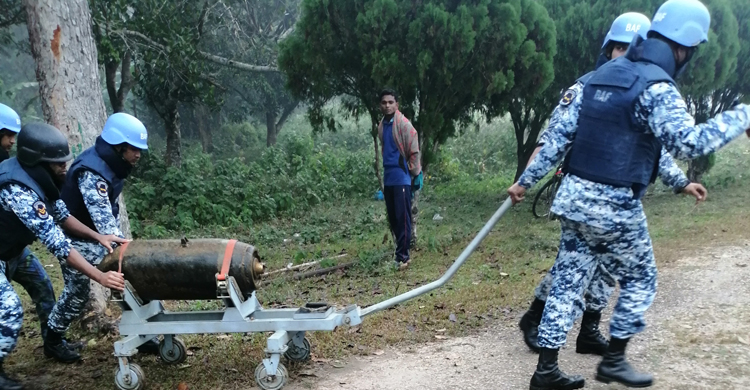শাহজালালে উদ্ধার দ্বিতীয় বোমাটিরও বিস্ফো